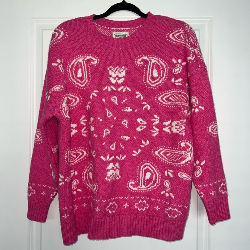 American Eagle Outfitters Pink and White Patterned Sweater